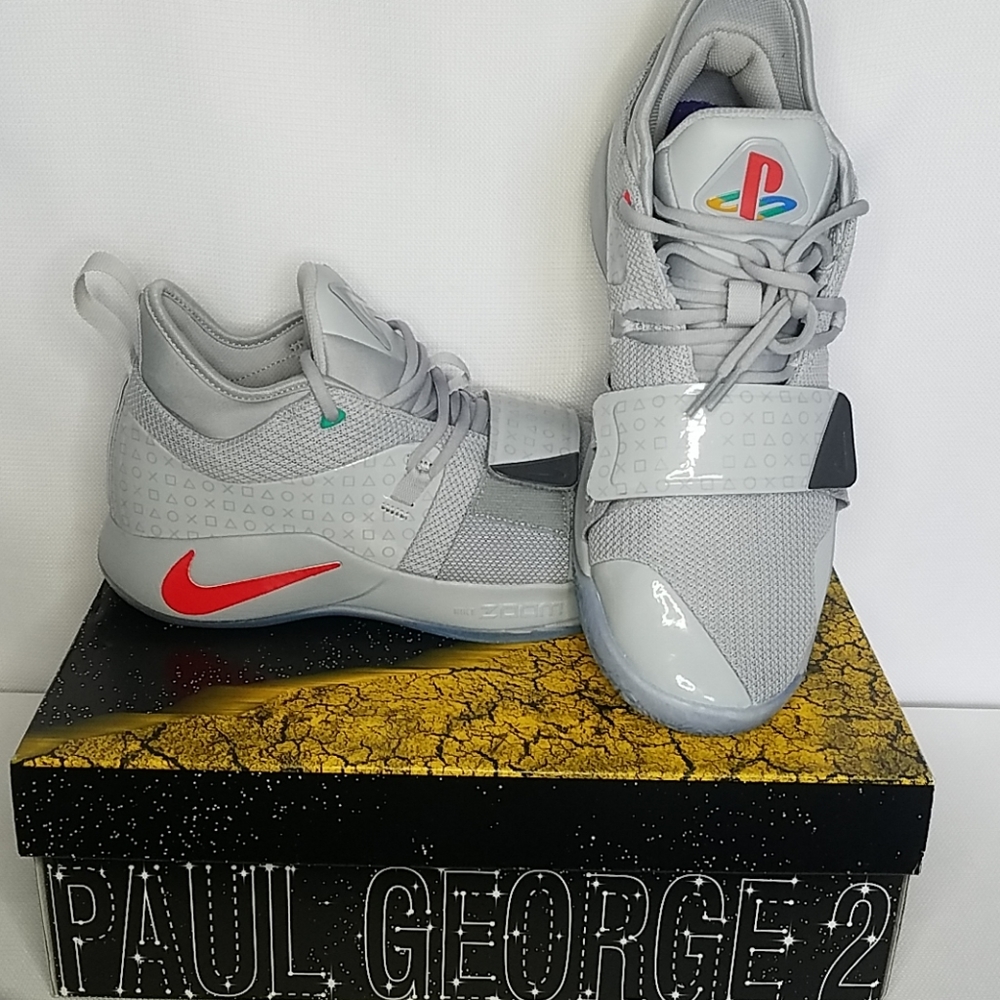 🏀Nike PG 2.5 🥇Playstation Wolf Grey

🐺 - Picture 5 of 8
